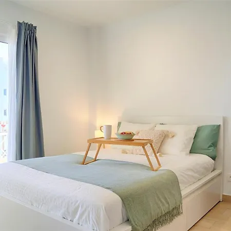 732 New Sea View Americas +wifi Appartement *